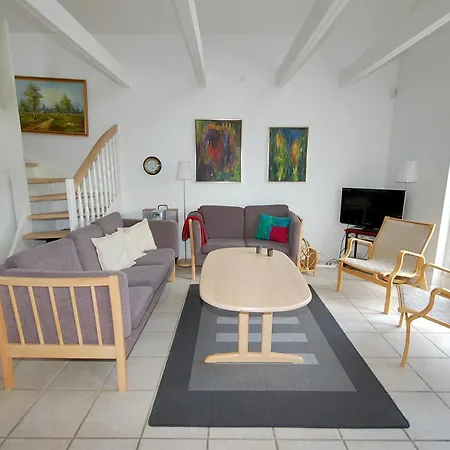 Stine - 1km From The Sea By Interhome *
